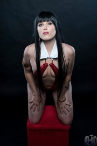 Vampirella cosplay 11