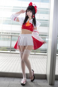 Reimu Hakurei - Touhou Project cosplay 14