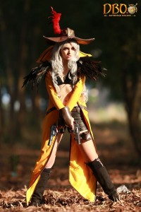 Daybreak online cosplay hunter (andrea aybar carmona) mascosplay.com 3